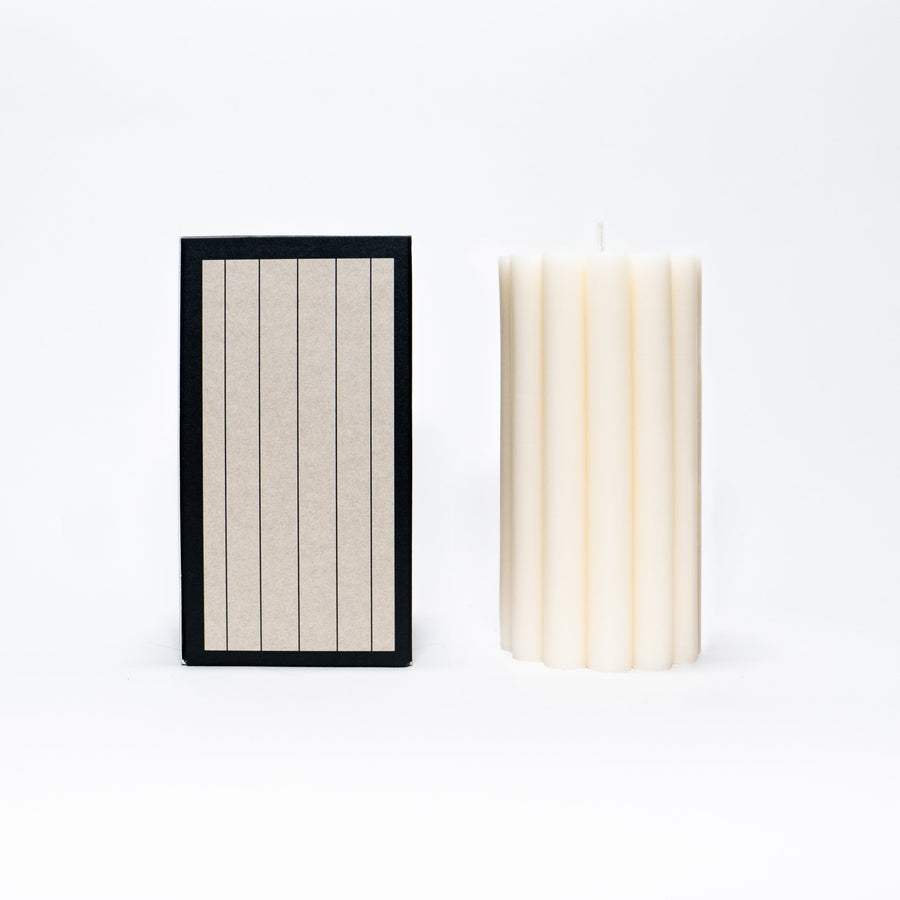 Floral Pillar Candle - wearwell